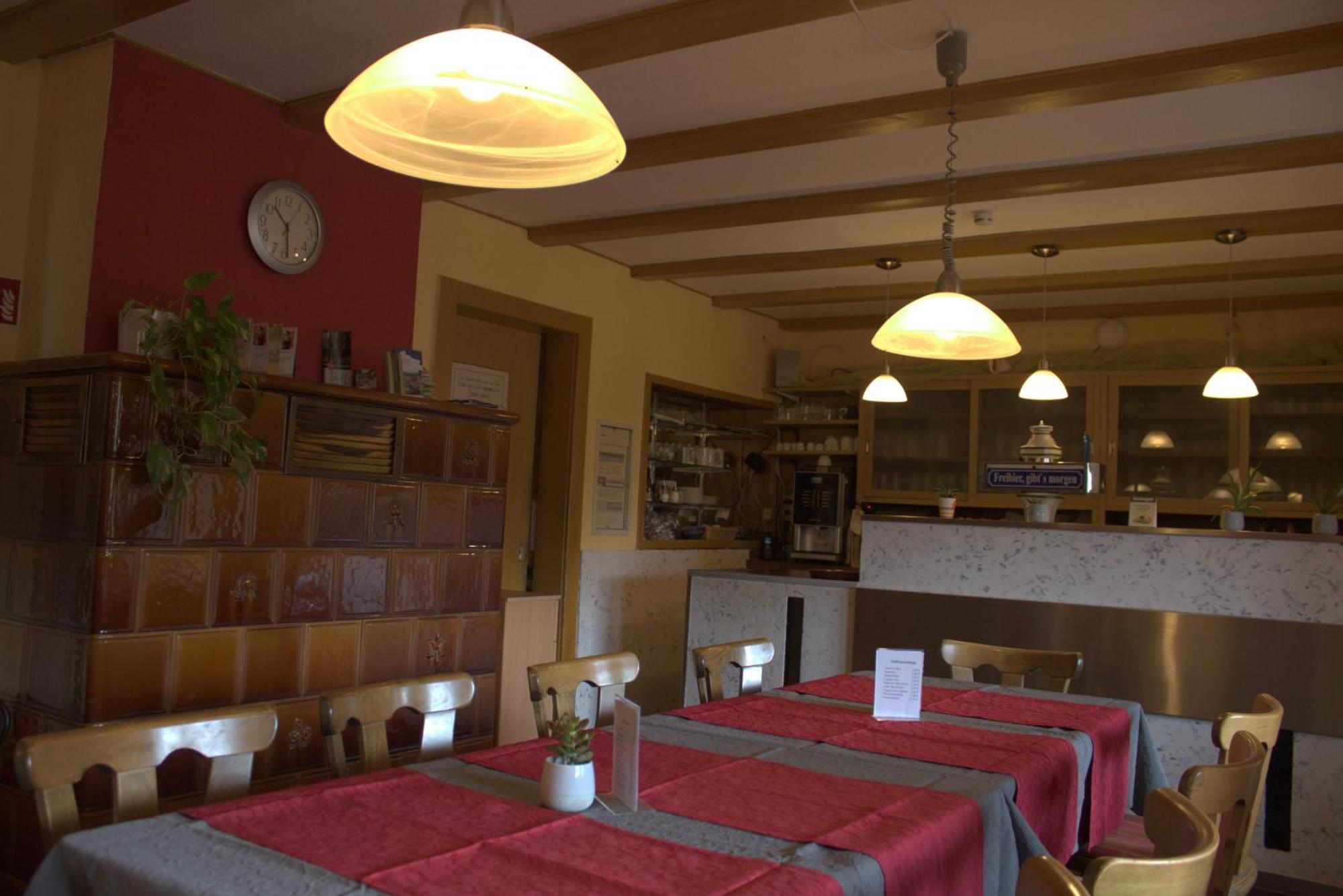 Gasthaus Trifelsblick Wernersberg Buitenkant foto
